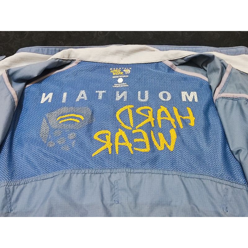 Jaket running MHW Jaket gunung Mountain Hard Wear windbreaker