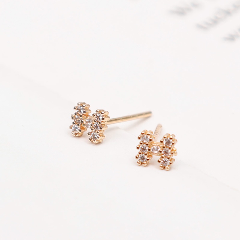 Anting Stud Bentuk H Geometris Aksen Kristal Untuk Wanita