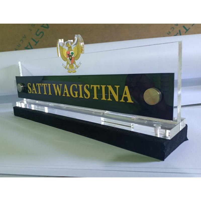 

Papan nama / Nama meja Garuda custum