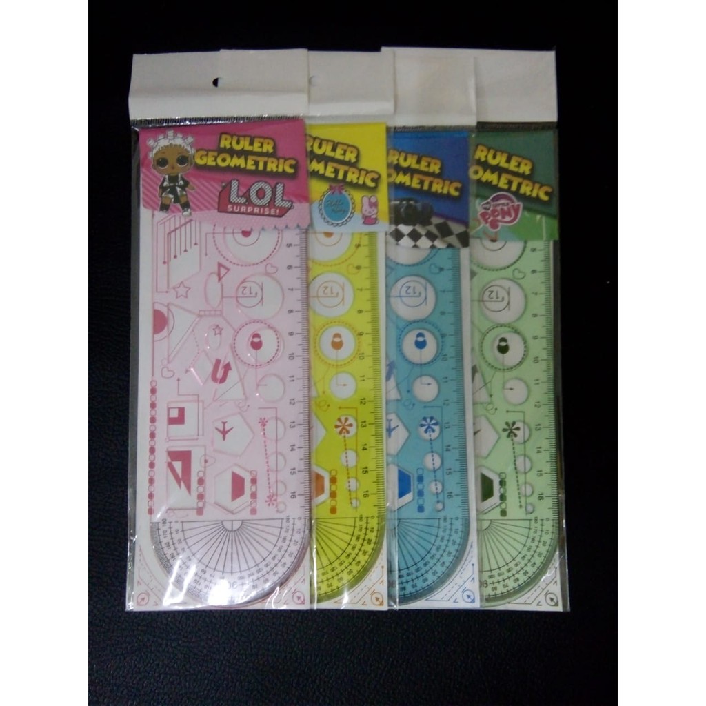 

Penggaris Geometris / Penggaris Busur / Geomatric Ruler 1111 - Hijau
