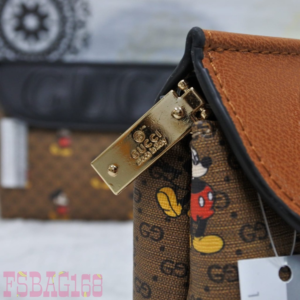 [ READY ] Tas Selempang Crossbody Slingbag Free Box /Tas Wanita Terbaru sling bag crossbody bag tas selempang bahu tas wanita murah tas wanita branded tas wanita terbaru tas wanita kekinian tas wanita import