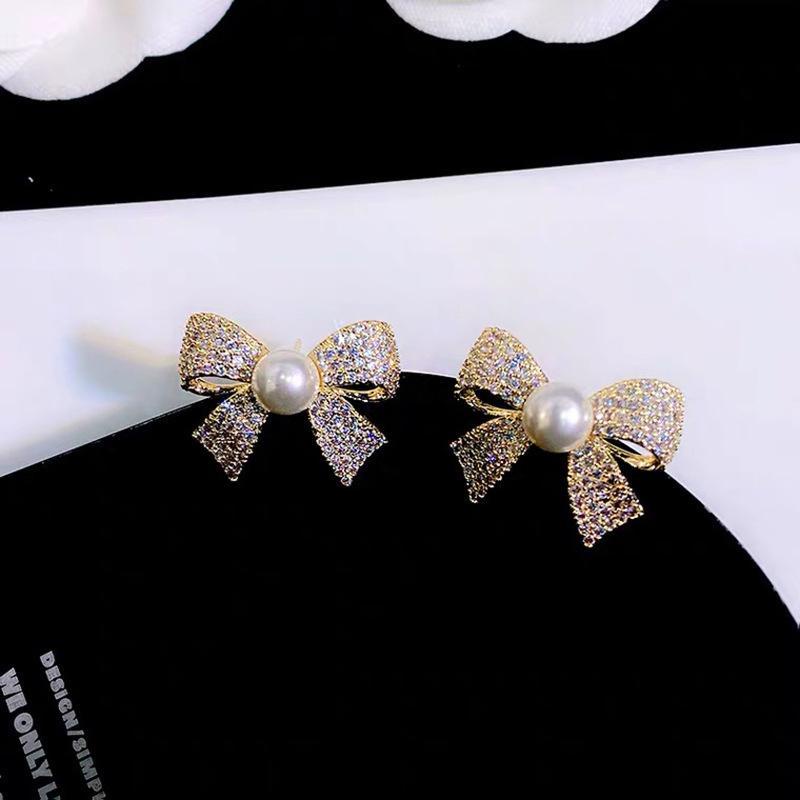 Anting Tusuk,Gantung Desain Pita Hias Mutiara,Gaya Trendy / Simple,Untuk Wanita