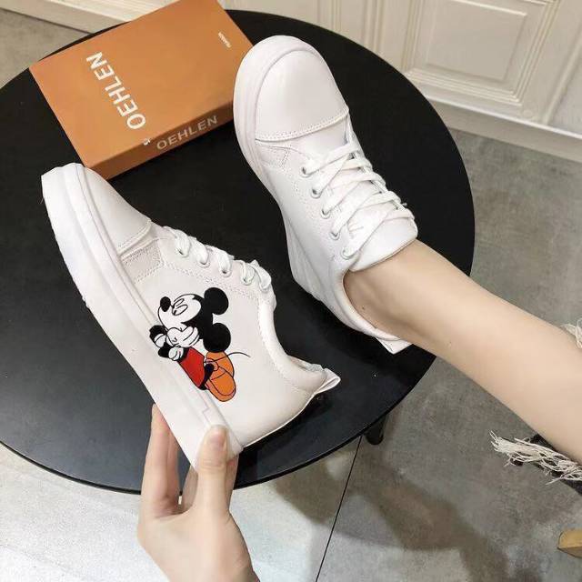 Sepatu sneaker  mickey import/sneaker mickey