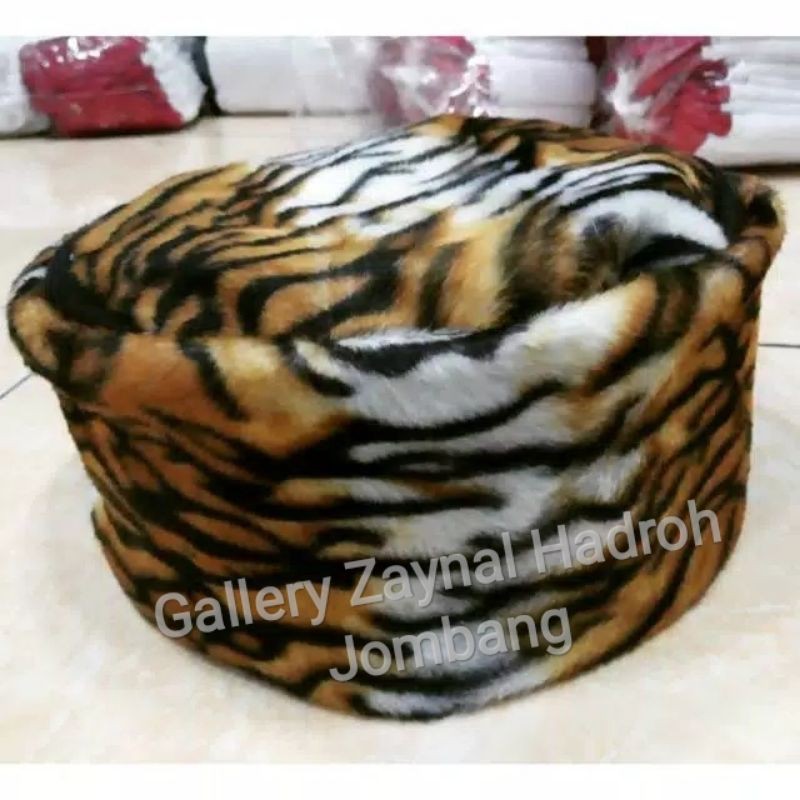 PUSAT GROSIR PECI LORENG MAIYAH BULU  KOPIAH CAK NUN NU