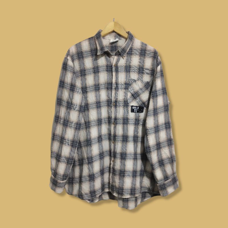 Kemeja Flannel Jhonny West NCT Doyoung Second