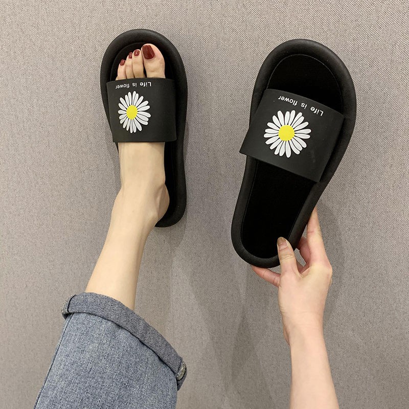 (Harga pabrik spot) Sandal wanita rumah musim panas bawah lembut 2020