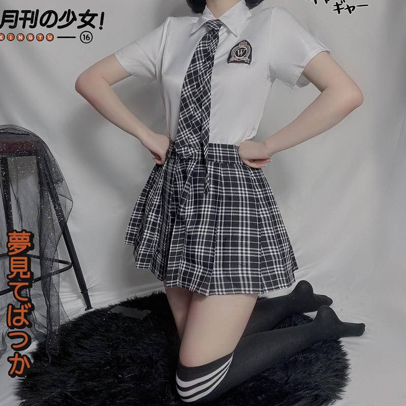 【Wetrose】Sexy JK Student Plaid Tie Split Pure Japanese School Uniform Cosplay Costume Lingerie Seifuku Set