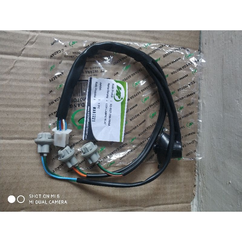 Cob lampu fiting lampu depan beat karbu / beat fi