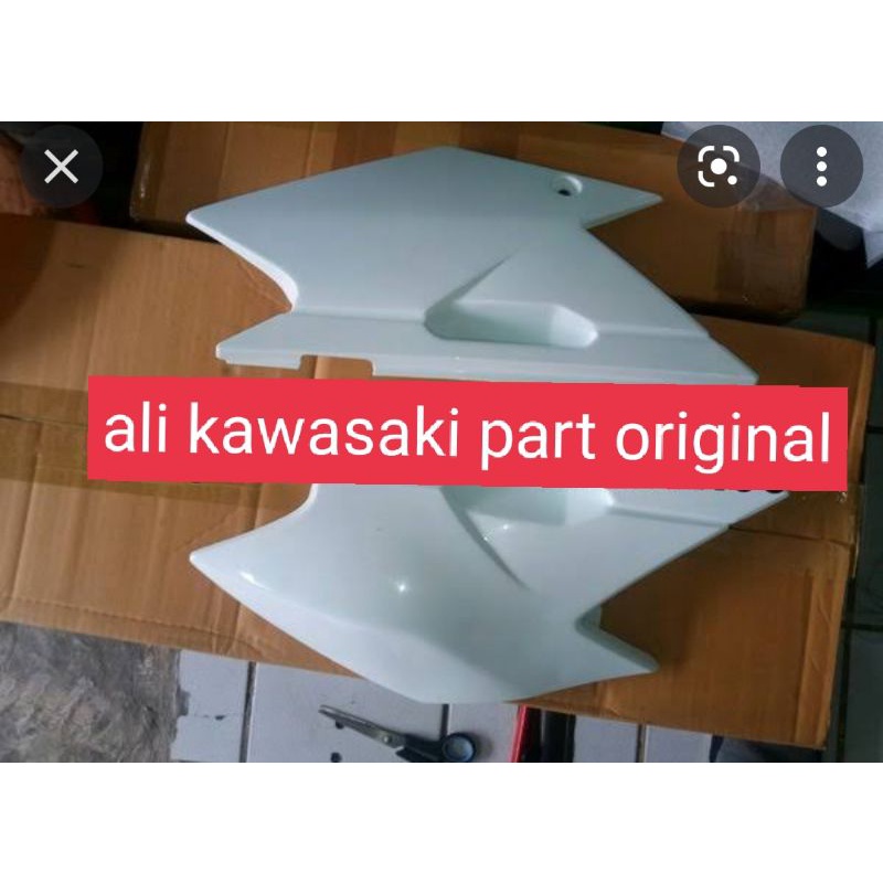 COVER BODY BODI BELAKANG SIDE PANEL BODY KLX 140 KLX 140 ORIGINAL