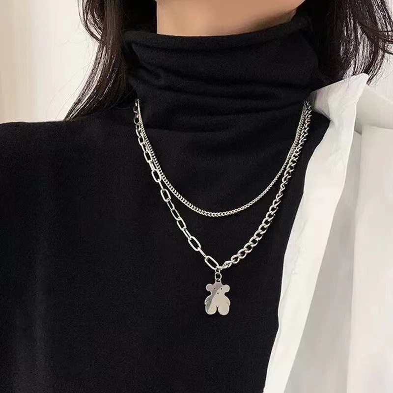 Kalung Rantai Panjang Multilayer Desain Beruang Hati Gaya Hip Hop Untuk Wanita