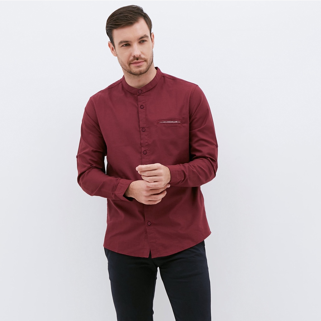 Kemeja Pria Lengan Panjang Shanghai  / M231 Kemeja Pria Shanghai Polos Oxford Panjang Maroon 1552B