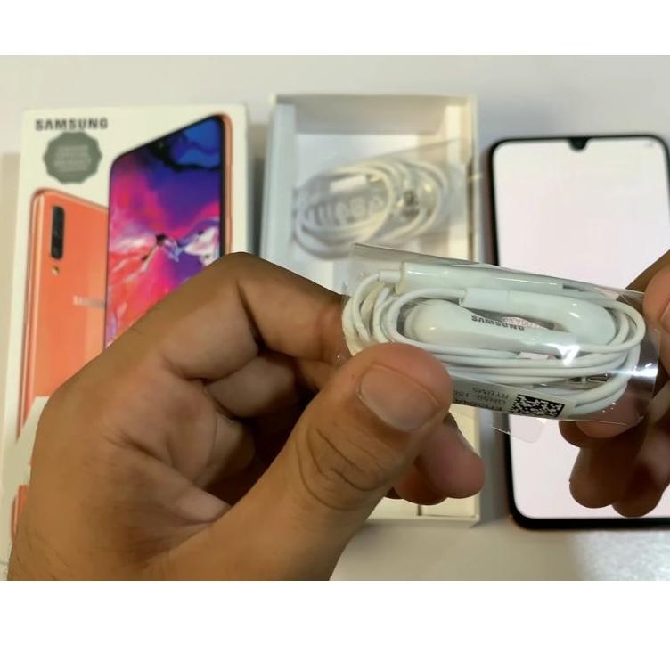 Lagi Tren.. headset ORI Samsung a70