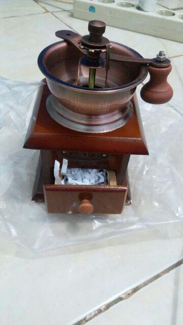Alat Penggiling Kopi Manual Grinder Kopi Cyprus 0062 Coffee Grinder