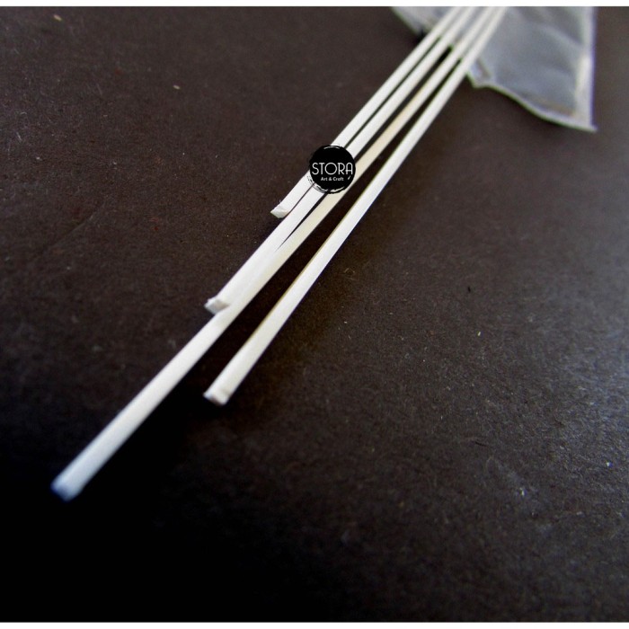 Pipa PVC Kotak Padat 2mm isi 3 Bahan Maket Diorama Stick