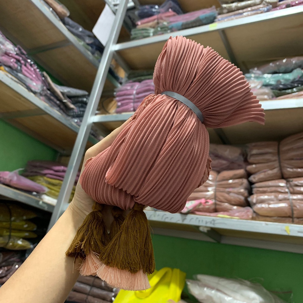 Jilbab Plisket Segiempat Bella Plisket Pleated Jambul Segiempat Plisket Jambul-DEEPUSTY