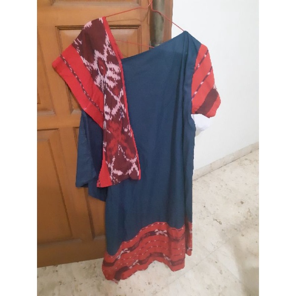 Preloved Dress Etnik