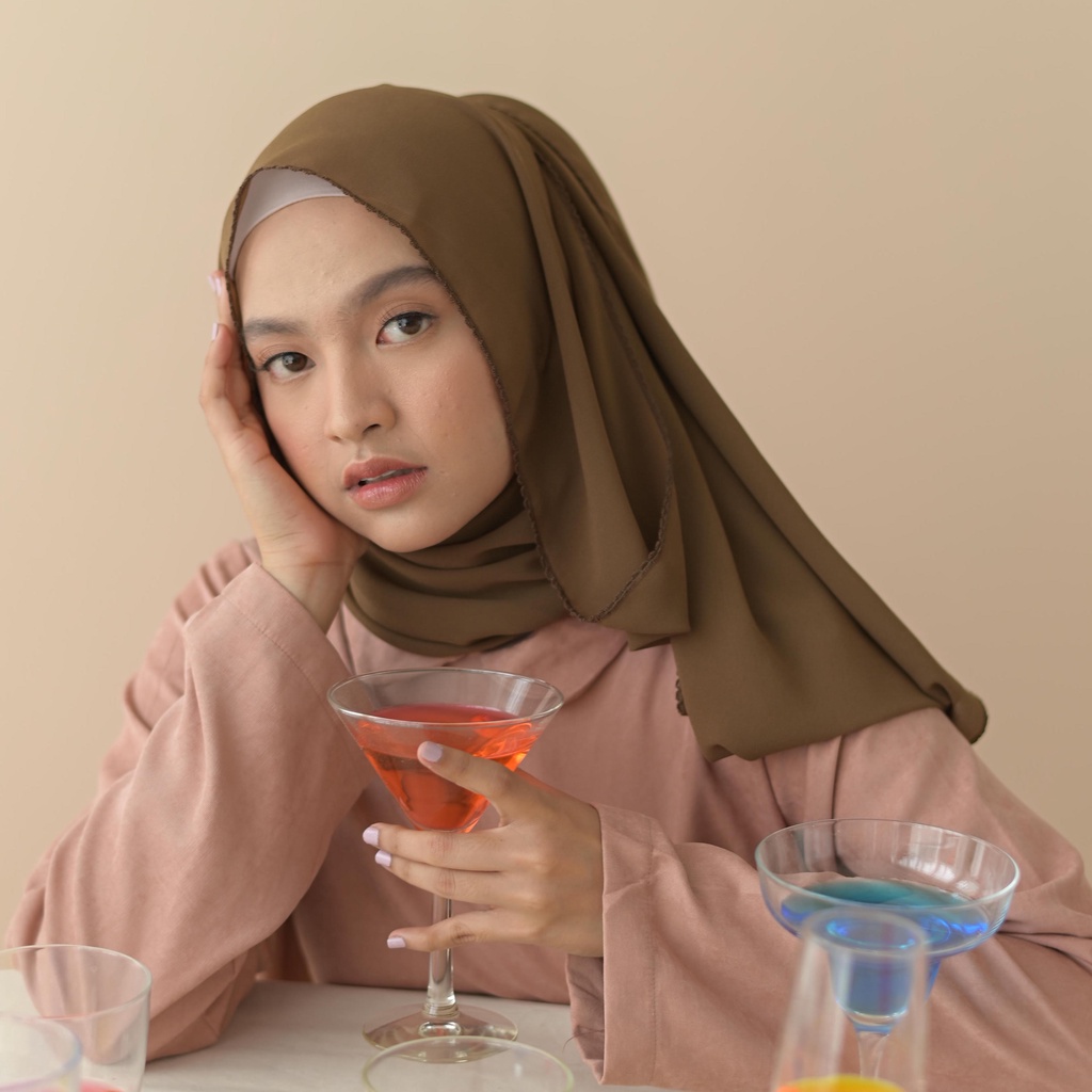 Lozy Hijab - Embroidery Signature Shawl Series 2 ( Pashmina Bordir Lozy x Hamidah )-Hazelnut