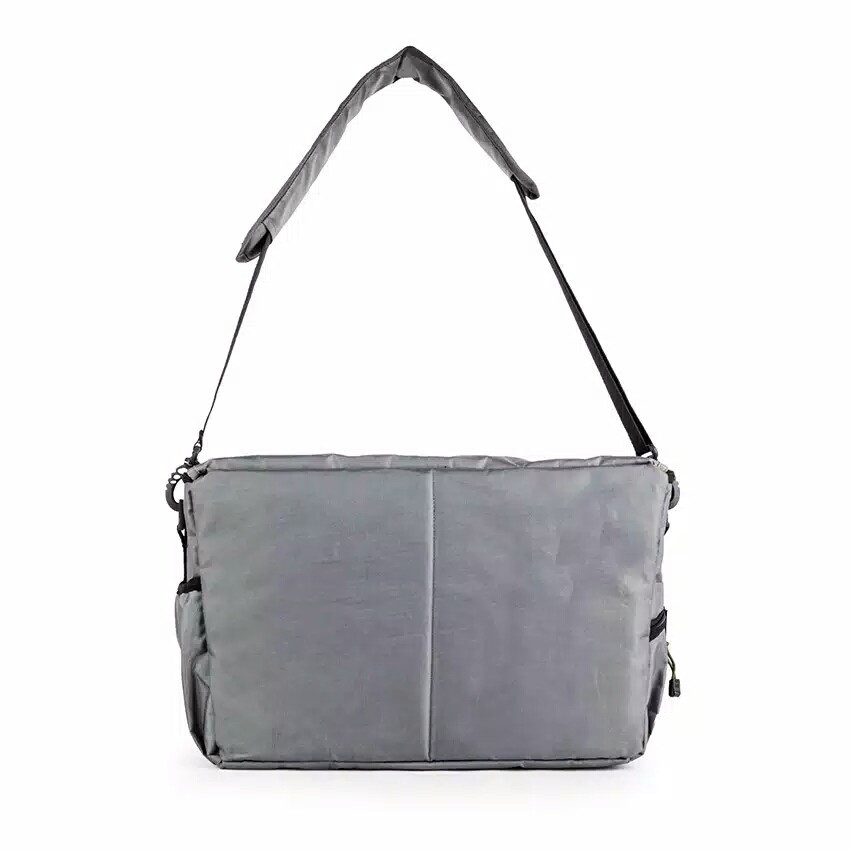 DELTA GREY - Tas Slempang Messenger Multifungsi Sling Bag Pria Wanita - Slingbag