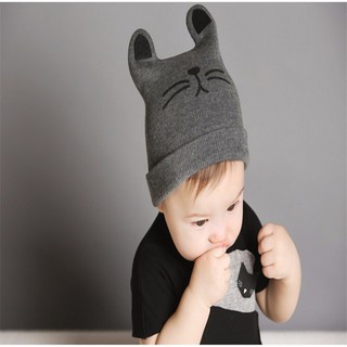 Topi dengan Bahan Rajut dan Gambar Kucing untuk Laki Laki Topi dengan Bahan Rajut dan Gambar Kucing untuk Laki Laki