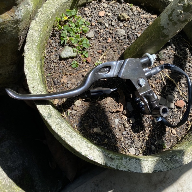 HANDLE KIRI KOPLING DDF RCB MOS TRACTION CMZ BREMBO DOMINO IMPORT HANDEL HENDEL TUAS KOPLING UNIVERS