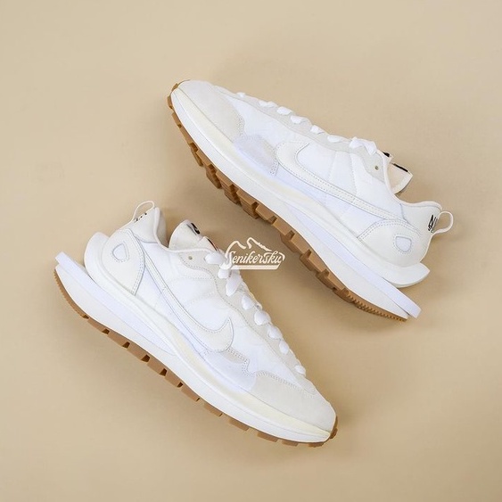 Sacai Vaporwaffle White Gum Sail