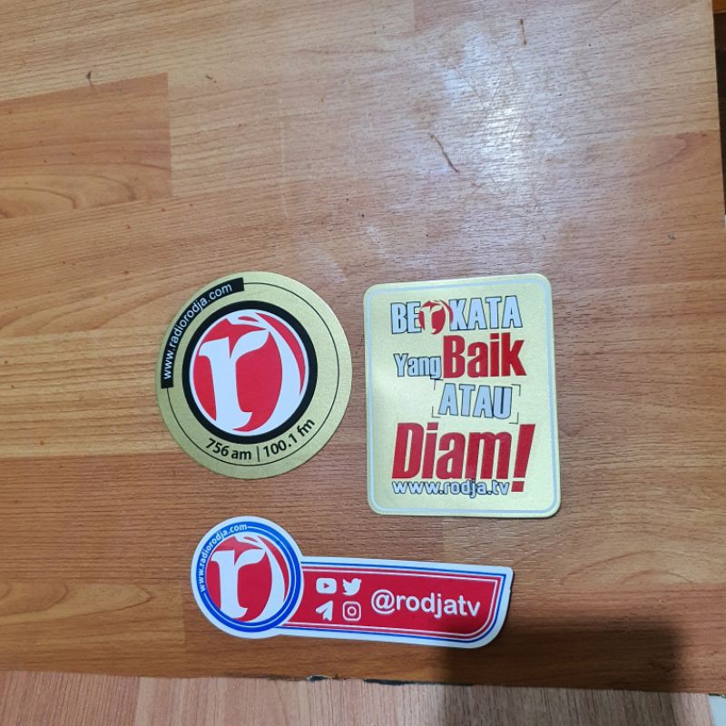 

paket 3 sticker vinyl tahan air