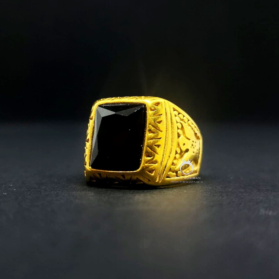Cincin Pria Titanium Anti Karat Warna Gold Black Onyx Asli Original