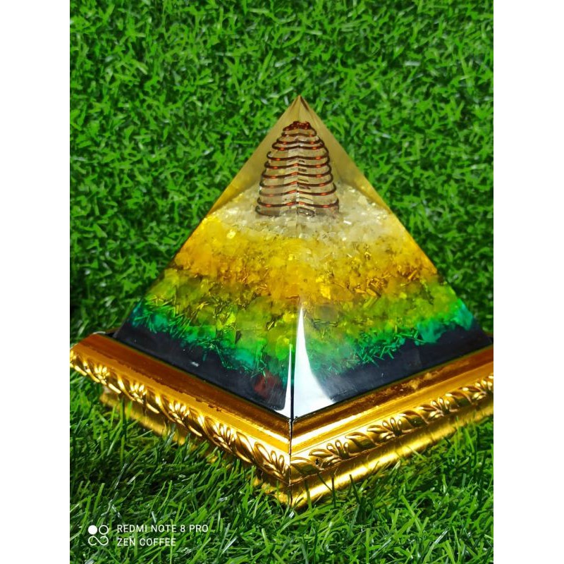 Piramida Orgonite Energi Positif untuk kesehatan