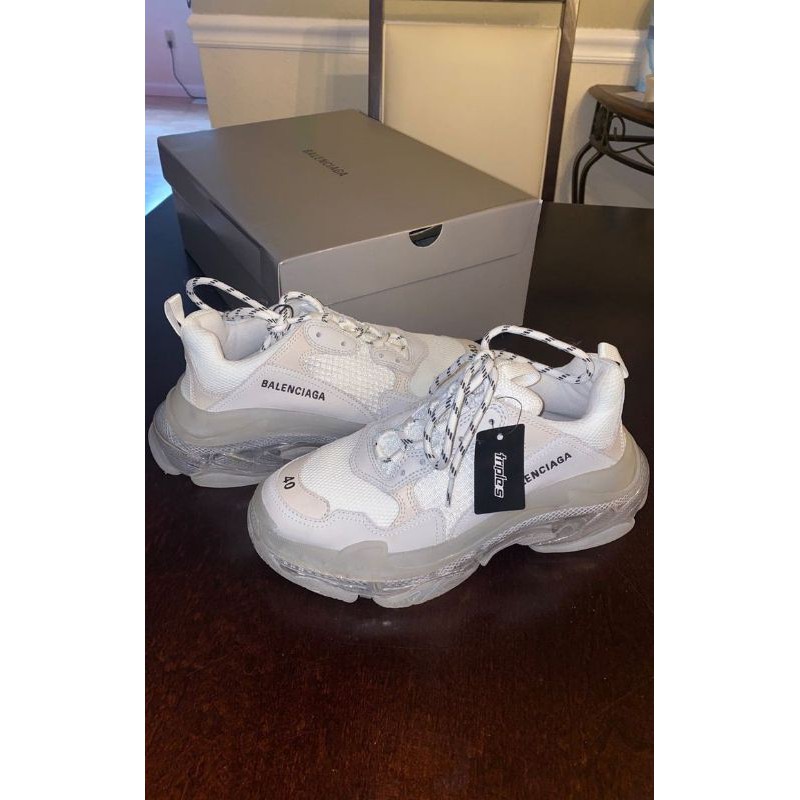 BALENCIAGA TRIPLE S FULL WHITE CLEAR SOLE