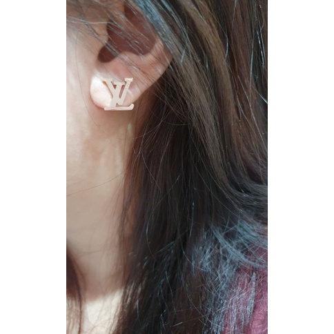 Anting Titanium asli gold Premium Quality Anti karat anti alergi earring Stainless Steel ori at01