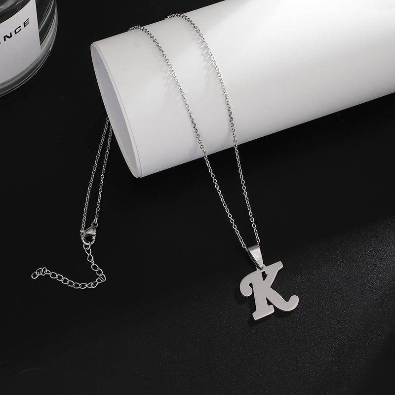 Kalung Choker Liontin Huruf Alfabet A-Z Bahan Stainless Steel Lapis Silver Untuk Pria / Wanita