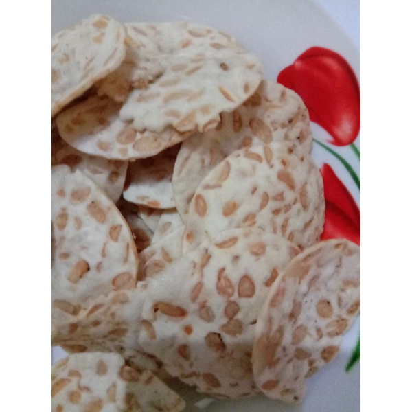 

(250 GRAM) Cemilan keripik/kripik tempe sagu