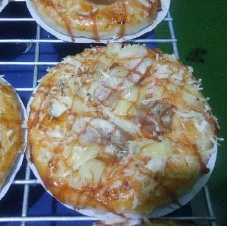

Pizza Mini / Pizza Mini Mozarella / Piza Mozarella Mini Yumna Kitchen