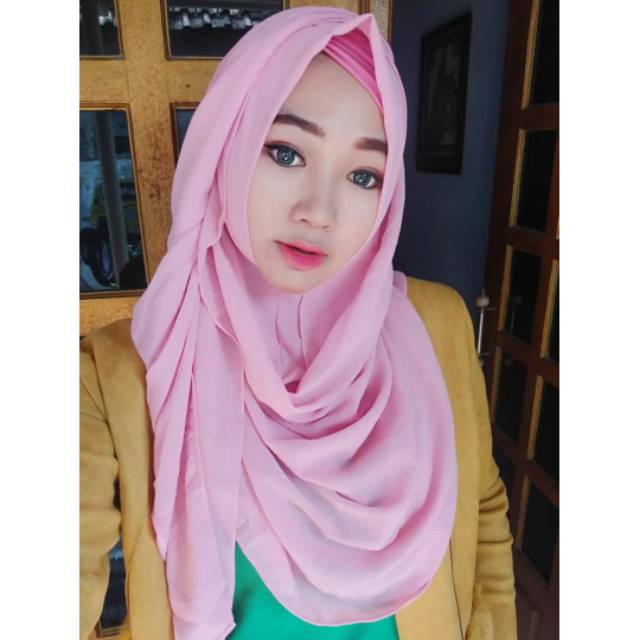 Hijab instan terkini