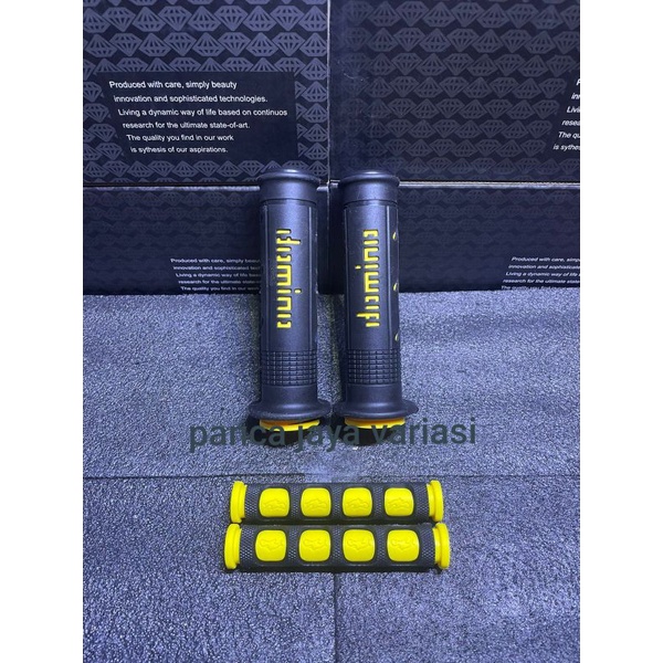 Paketan Handgrip Domino dan Proguard Karbon Universal Semua Motor