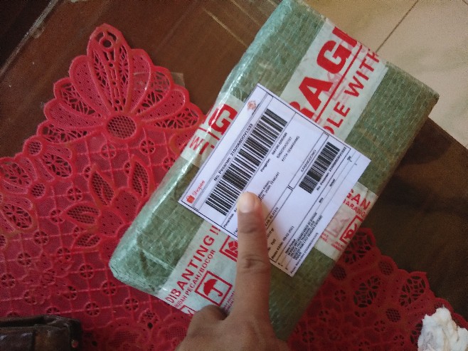 [bonus Tidak Dijual] Masker Kain 2 Ply Dengan Kantong Tissue