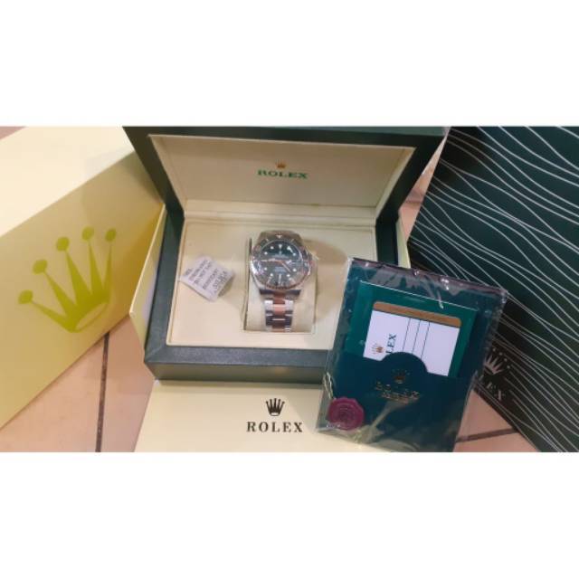 ROLEX SUBMARINER