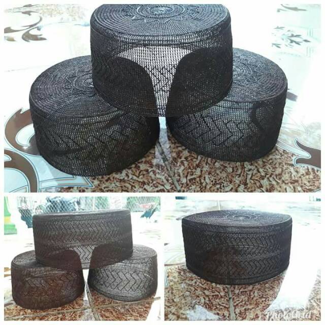 Kopiah jangang khas kalimantan