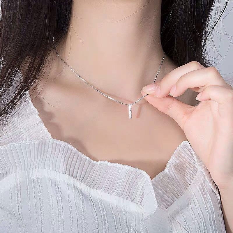 Choker Pesona Kalung Persegi Panjang Rantai Klavikula Shiny Ladies Simple Indah Logam Kalung Wanita Sederhana bar Cubic Zircon Geometris