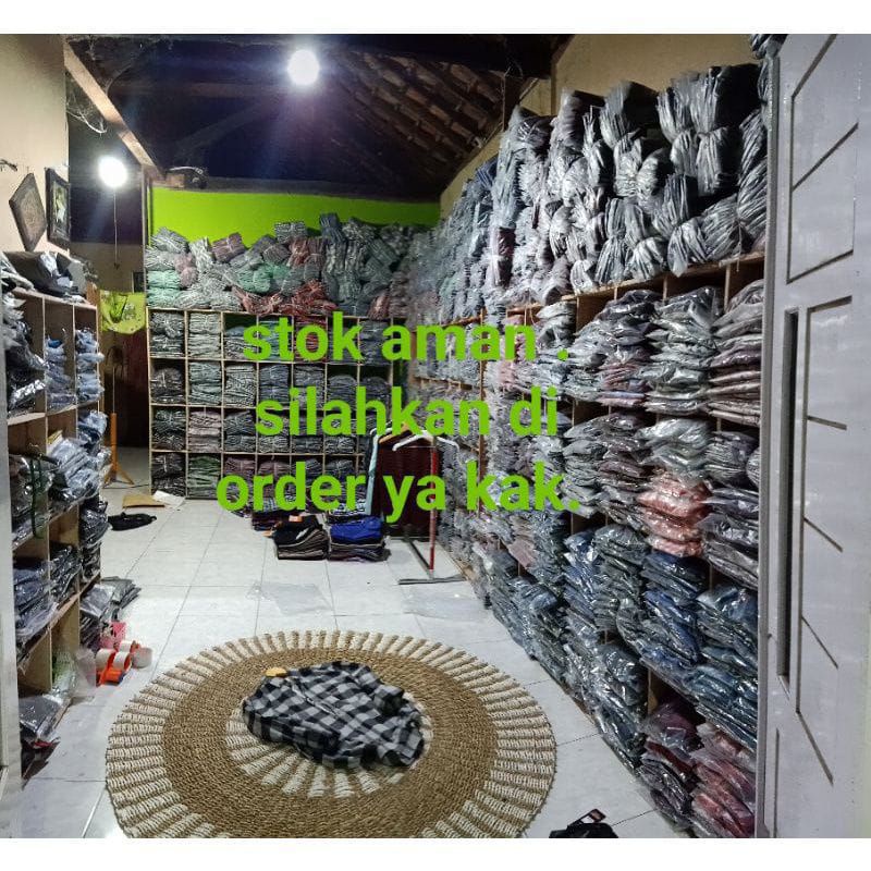 PAKET KHUSUS 1 LUSIN KEMEJA FLANEL PRIA FLANEL WANITA DISTRO