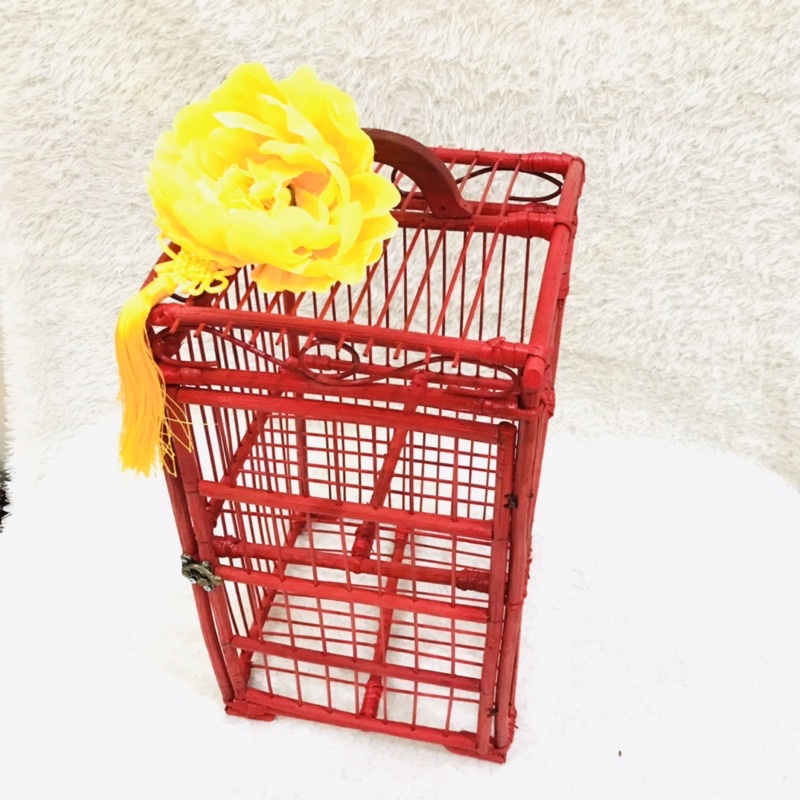 

Sangkar kotak ukuran 18cm / rotan imlek / box imlek 22