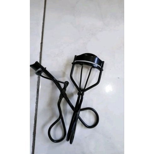 PENJEPIT BULU MATA GALENCO DAN YOUNG BEAUTY - EYELASH CURLER
