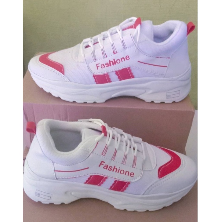 Sepatu Fashion Wanita Spatu Gaya Korea Korean Style Sapatu Fashione Cewe Cewek Perempuan FSH154 Cladiva