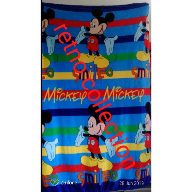 Selimut tebal halus dan lembut