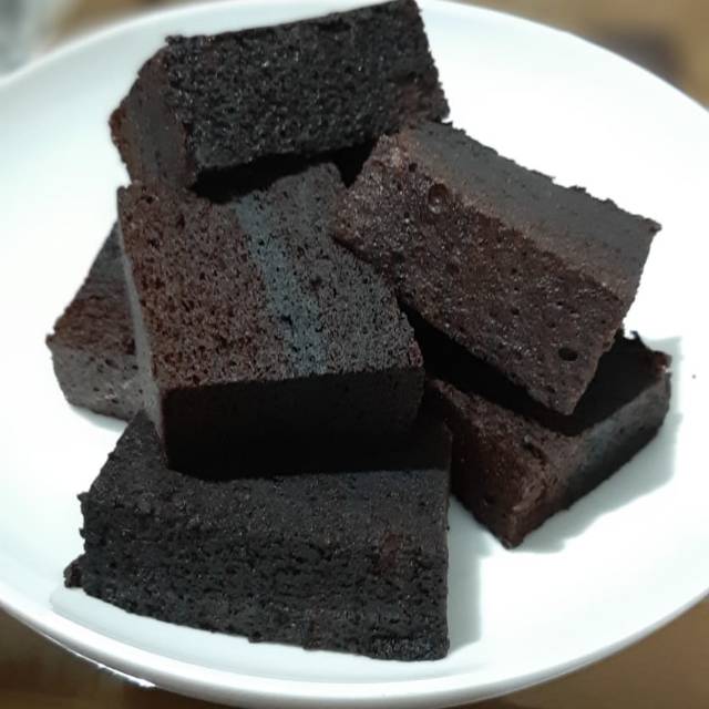 

Po premium brownies kukus coklat...