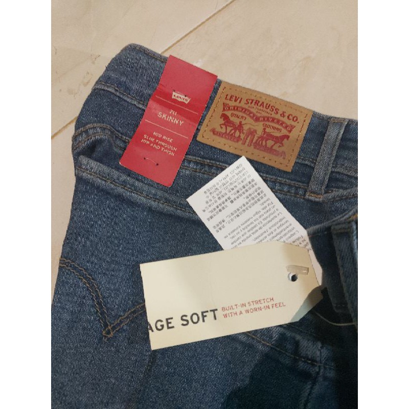 Celana panjang jeans  levi's