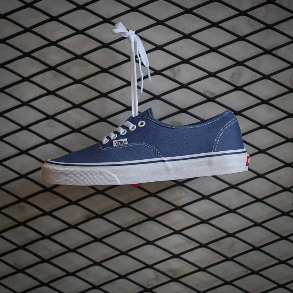 VANS AUTHENTIC CLASSIC CORE NAVY