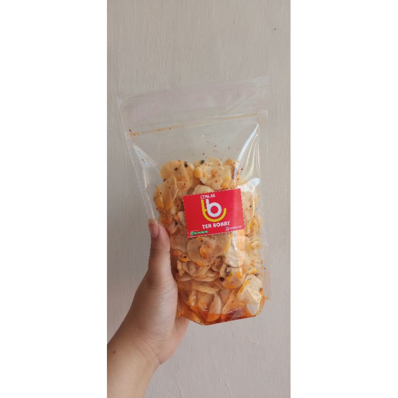 

BLEKEM Cemilan Teh Bohay