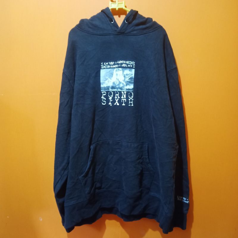 HOODIE I AM NOT A HUMAN BEING SECOND