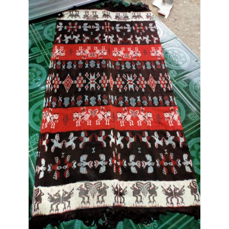 kain Tenun Sumba